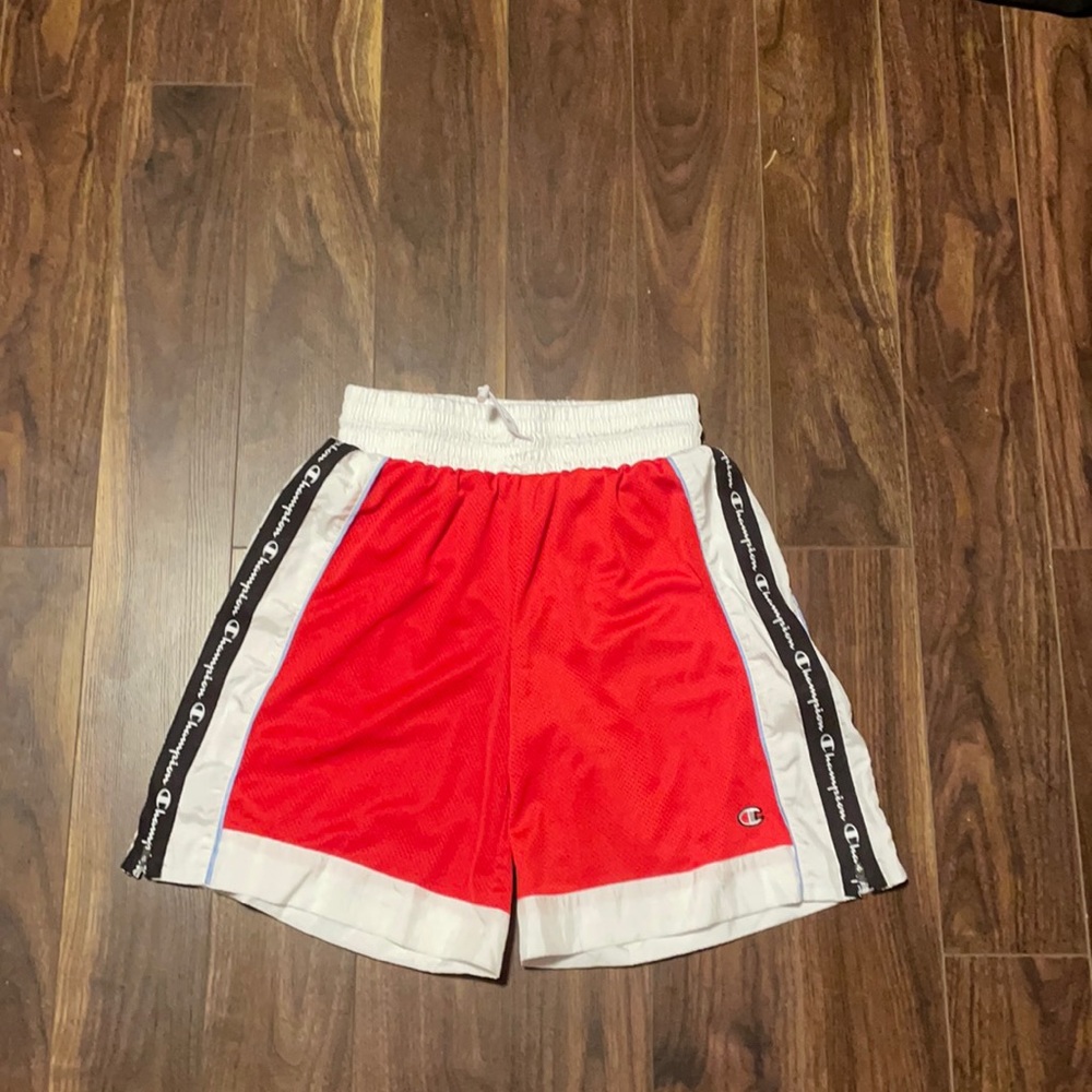 Champion short